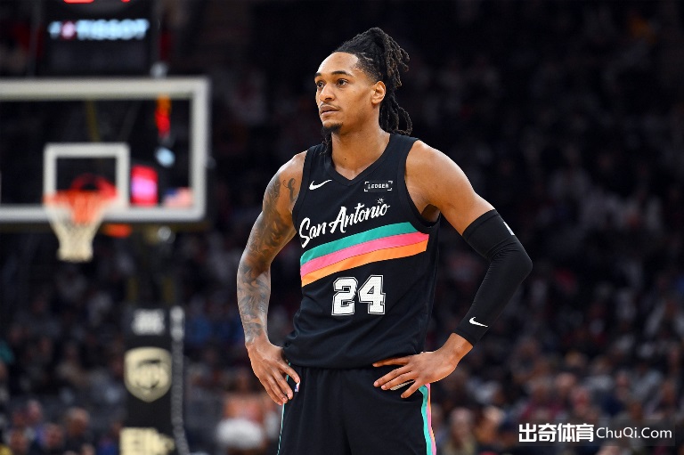 伯恩茅斯球,星塞门约浪,漫求婚,开云体育,开云体育官网,开云体育app,开云体育app下载